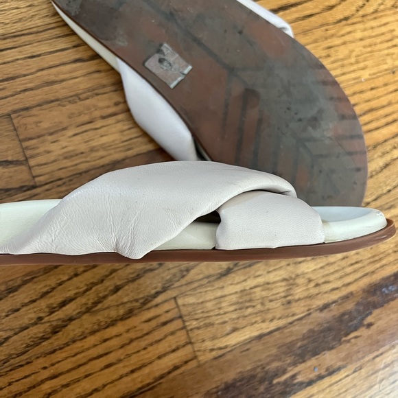 Italeau slide on sandals in very light gray size 40 - Picture 3 of 7